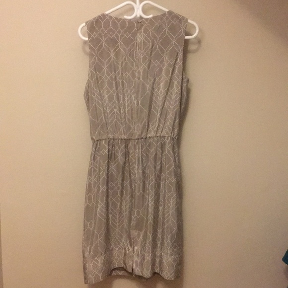 Vince Camuto dress w/ pockets!! - Picture 5 of 6